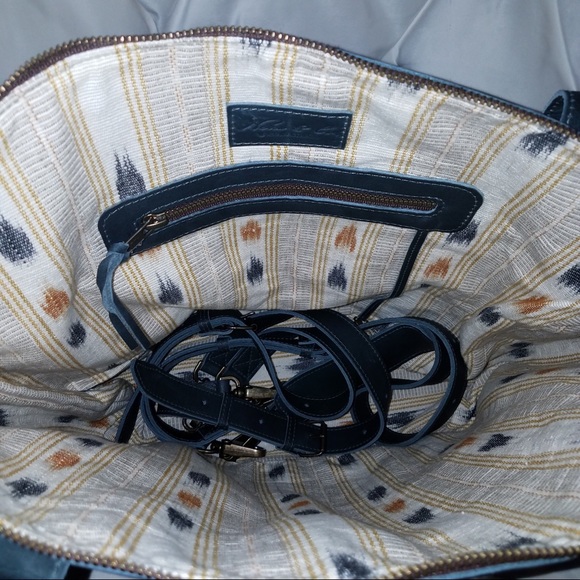 Nena and Co. H&S Womanhood TPB full size - Picture 4 of 10